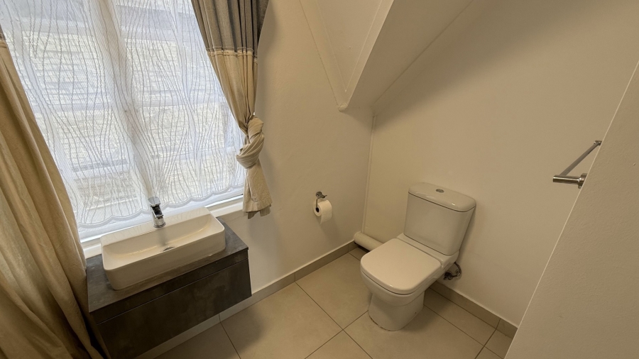 2 Bedroom Property for Sale in Brenton On Sea Western Cape